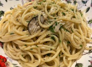 Foto di Spaghetti in padella 81 con le ostriche fujute