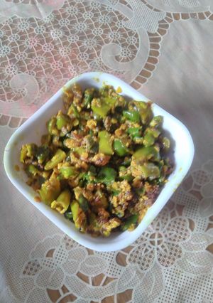 मिर्ची का कुटा (mirchi ka kuta recipe in Hindi) रेसिपी मुख्य फोटो