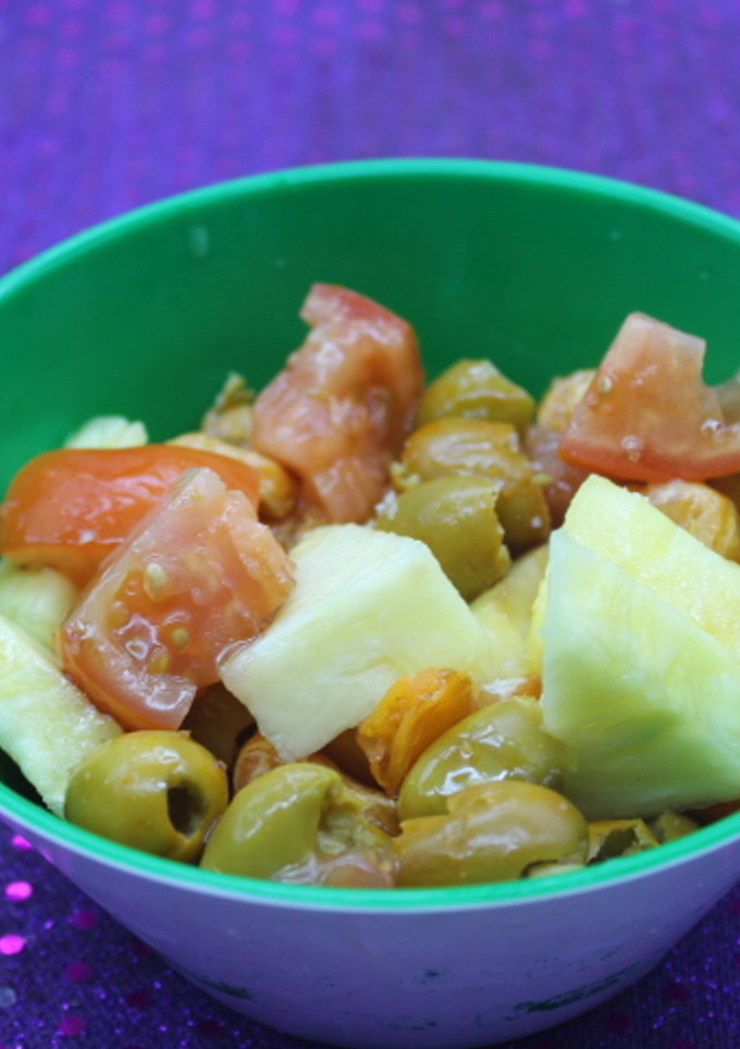 Una foto de Ensalada de piña con mandarinas