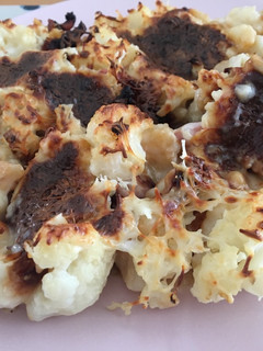 Una foto de Coliflor con bechamel y queso al horno 🤤