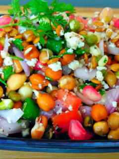 हाई प्रोटीन सलाद/चाट (High Protein salad/chaat recipe in Hindi) रेसिपी मुख्य फोटो