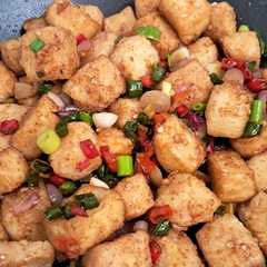 A picture of Tahu Kriuk Sambal Embe.