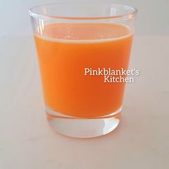 Carrot & Orange Juice A picture of Carrot & Orange Juice.