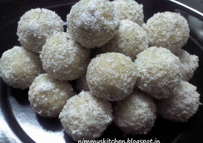 Coconut Ladoo recipe main photo