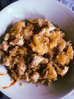 Una foto de Quinoa con Manzana y Pollo