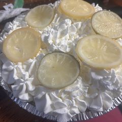A picture of Erin's Key Lime Mascarpone Pie.