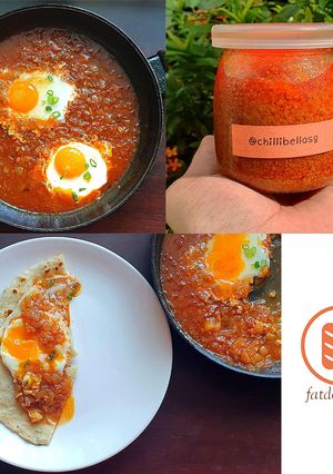 A picture of Sambal Poached Eggs | Sambal Telur Pecah.