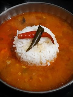 तुरडाळीची आमटी (toordaadichi amti recipe in marathi) रेसिपी चे मुख्य फोटो