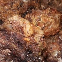 A picture of Steamed meat.