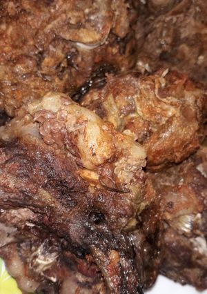 A picture of Steamed meat.