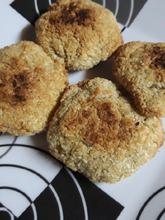 Una foto de Coquitas (galletitas) de coco!! Veggis😋