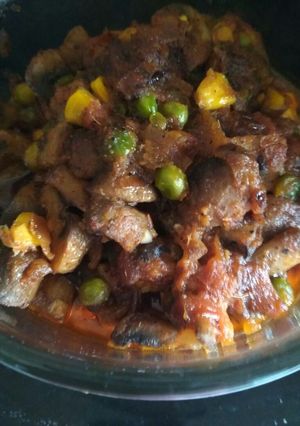 A picture of Mushroom baby corn stir fry.