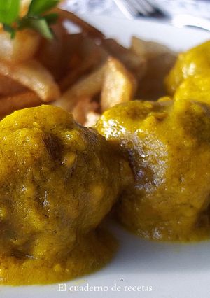 Foto principal de Albóndigas en salsa de almendras