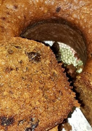 Una foto de Budín de banana con pasas de uva bien húmedo