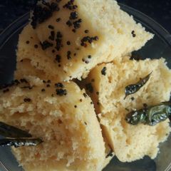 A picture of Besan ka Dhokla.