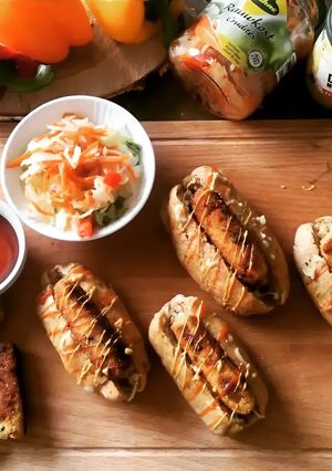 A picture of Chicken Hotdogs.