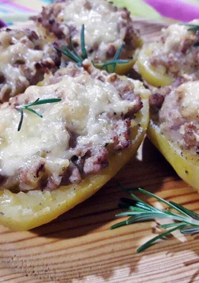 Una foto de Patatas rellenas gratinadas