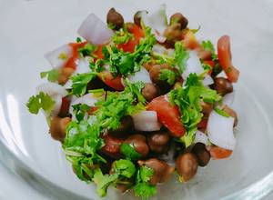 Lunchbox Vegetable Salad Recipe by Senguttuvan Subburathina - Cookpad