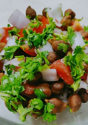 A picture of Chickpea Salad 🥗 (Chana).