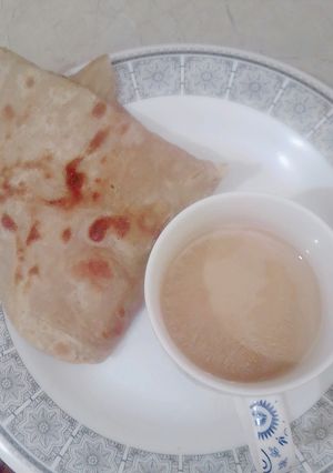 A picture of Lachy dar paratha.