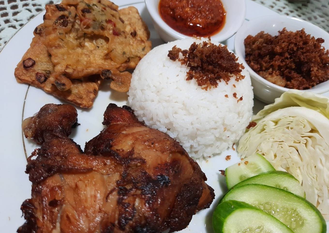 Ayam goreng kalasan