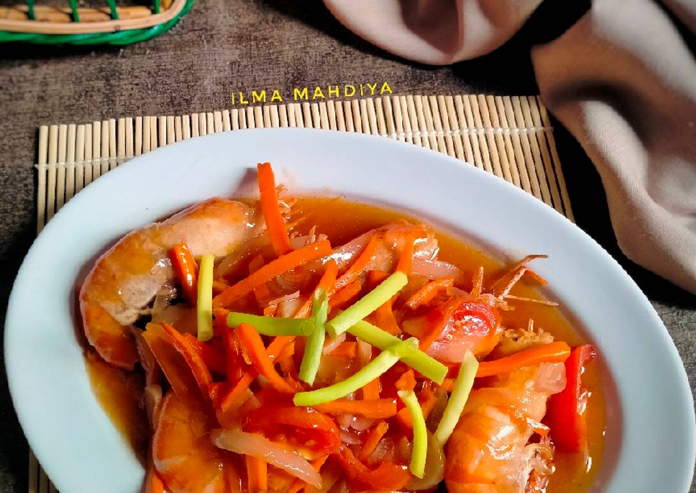 201. Udang Saos Tiram