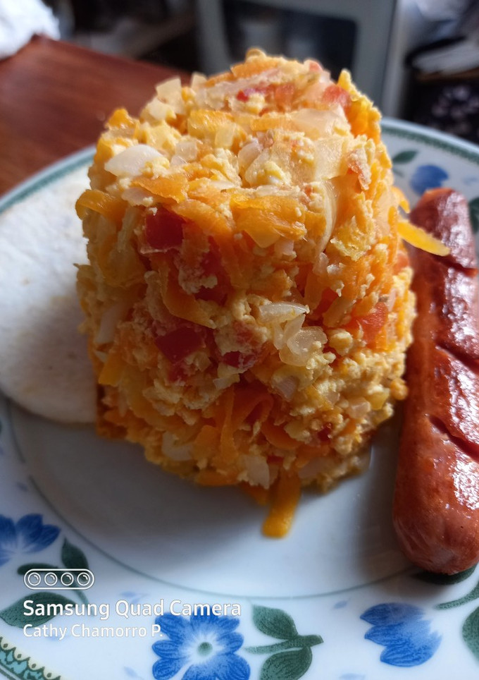Una foto de Huevos pericos con zanahoria