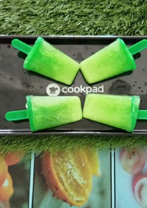 A picture of Popsicles.