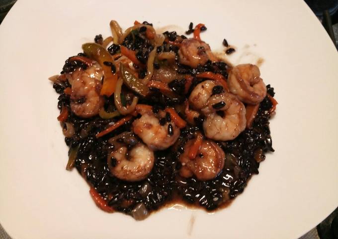 Easiest Way to Prepare Jamie Oliver Stir fried mixed veg with black rice and prawns