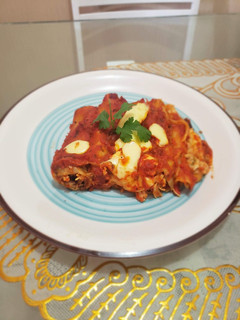 Una foto de Canelones de pollo...