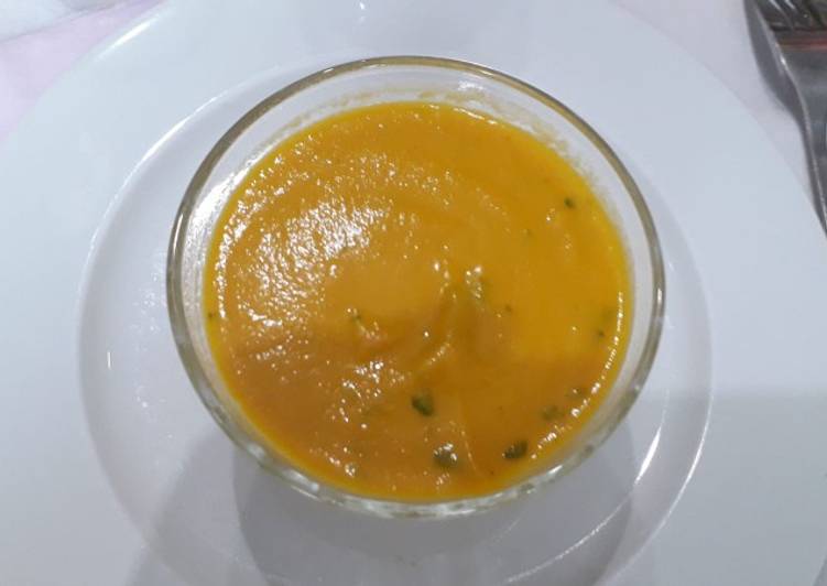 VeloutĂ© carottes/lait de coco đ„đ„„