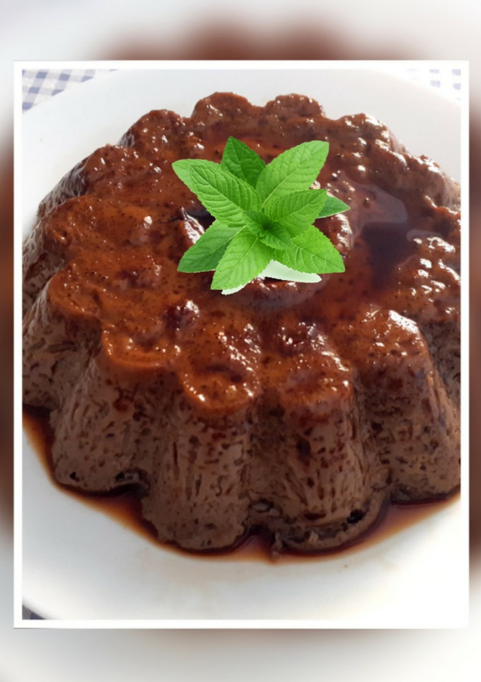 Una foto de Flan de café ☕