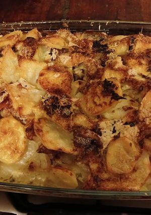 Una foto de Sesos con papas a la crema gratinados