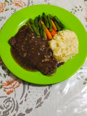 Cara Gampang Membikin Resep Sirloin Steak with Black Pepper Sauce (Teflon) yang Bisa Manjain Lidah Anti Ribet, Bikin Ngiler