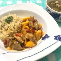 Mango chicken stir fry with flavoured rice and soup A picture of Mango chicken stir fry with flavoured rice and soup.
