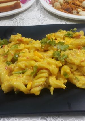A picture of Veg korma pasta.