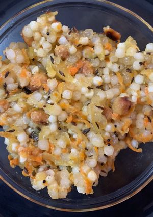 A picture of Raw mango carrot Sabudana.