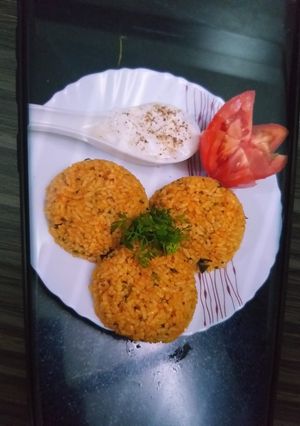 A picture of Spicy chilli tangy tomato rice.