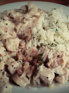 Una foto de Pollo cremoso con arroz