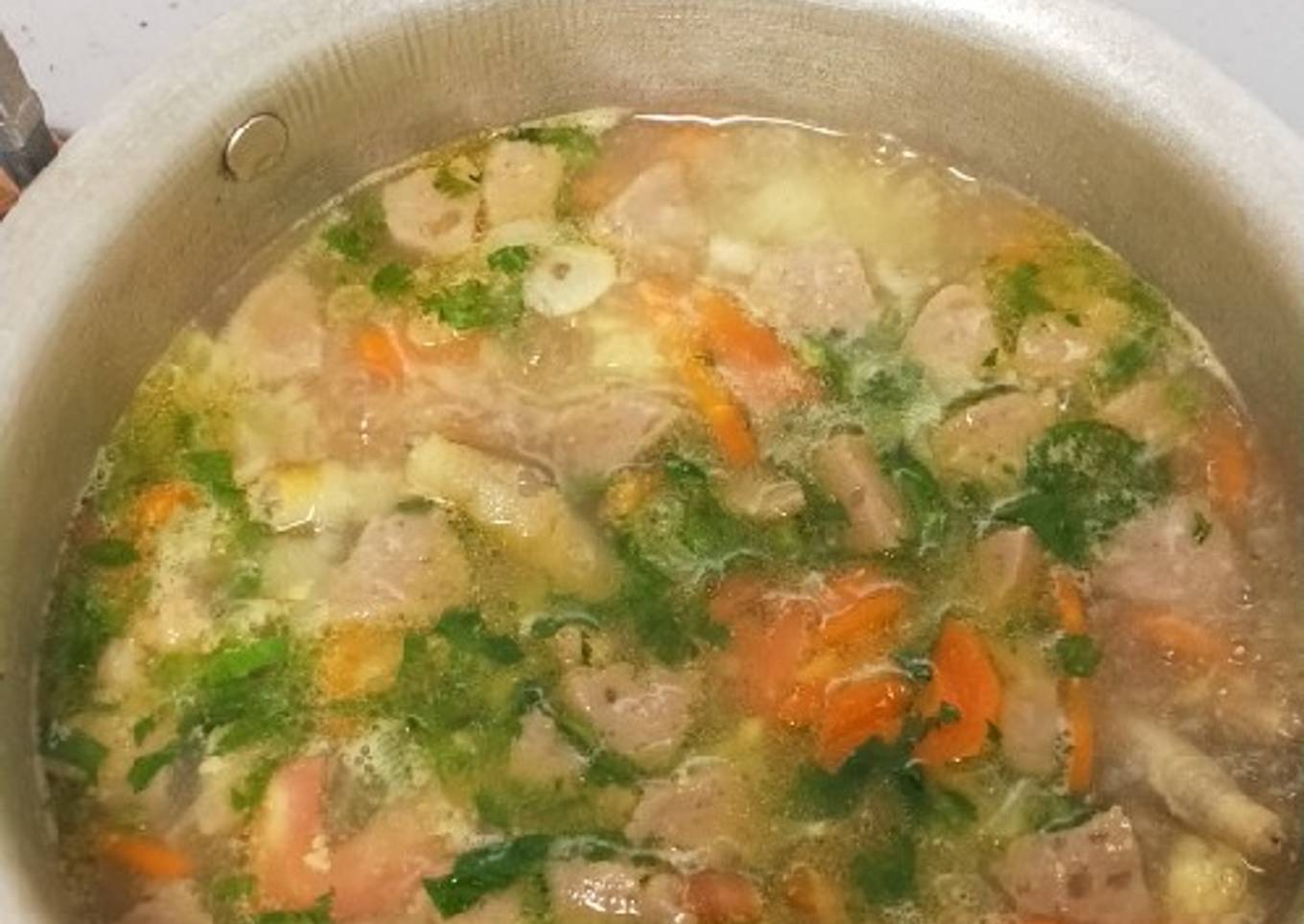 Sup ceker ayam komplit