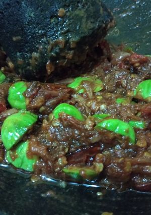 Foto resep Sambel terasi petai
