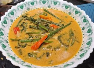 Foto resep Gulai Pakis Bumbu Desaku