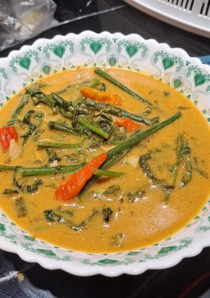 Foto resep Gulai Pakis Bumbu Desaku