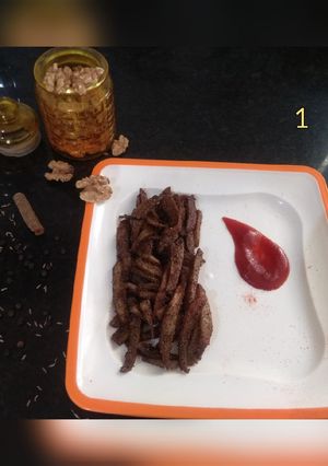 A picture of Potato roast with walnut masala.