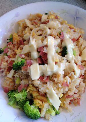黃綠紅起司炒飯 的食譜成品照片