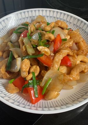 รูปของ ไก่ผัดเม็ดมะม่วงหิมพานต์