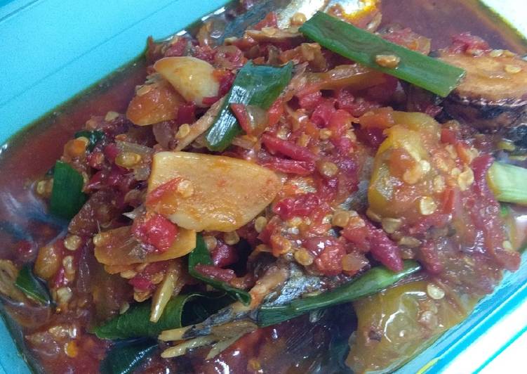 Pindang ikan cue ala warteg