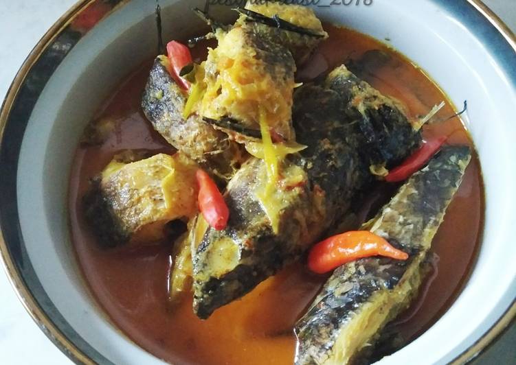 Ikan Gabus Masak Kuning