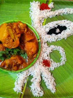 জিরে ধনেপাতা বাটা চিকেন কারি রেসিপির প্রধান ছবি