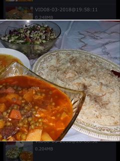صورة لوصفة يخنة رز وبازيلا مع البطاطا والجزر